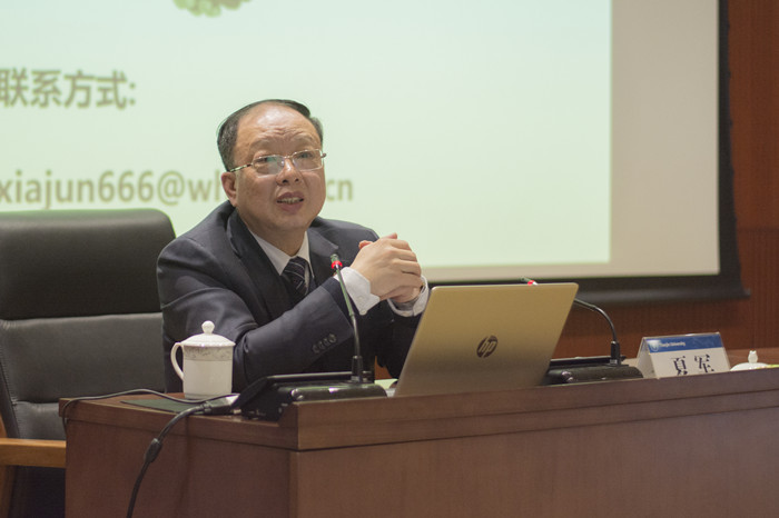 夏军北洋大讲堂:水安全与水科学前沿_副本.jpg 夏军北洋大讲堂:水安全与水科学前沿_副本.jpg